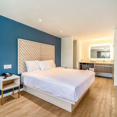 Trend Hotel At Lax Airport Lennox Room photo