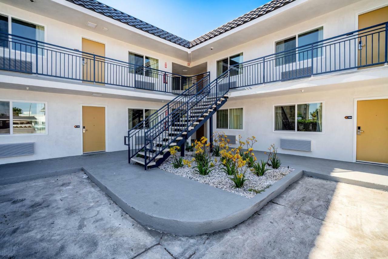 Trend Hotel At Lax Airport Lennox Exterior photo